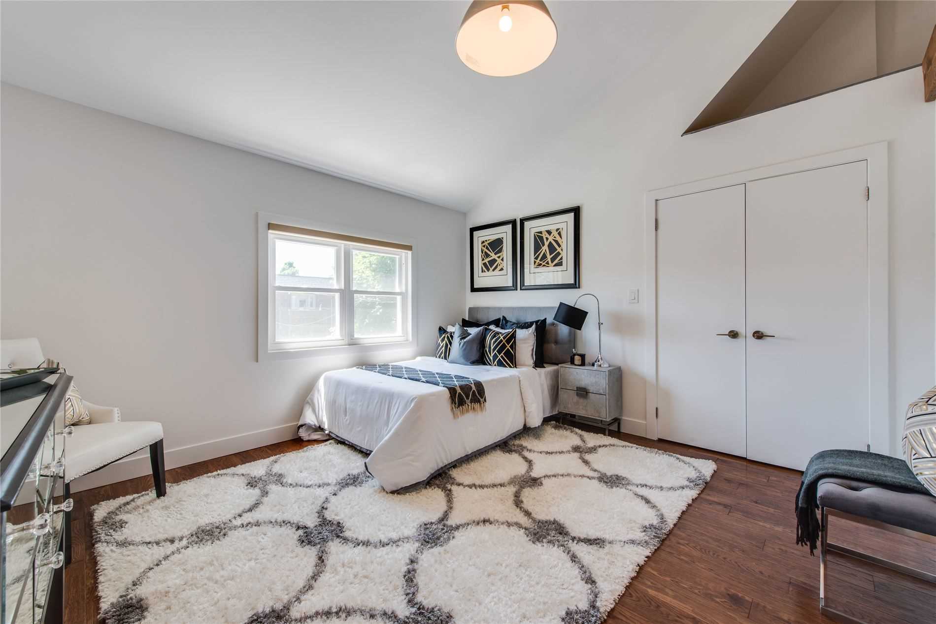 Bedroom 298