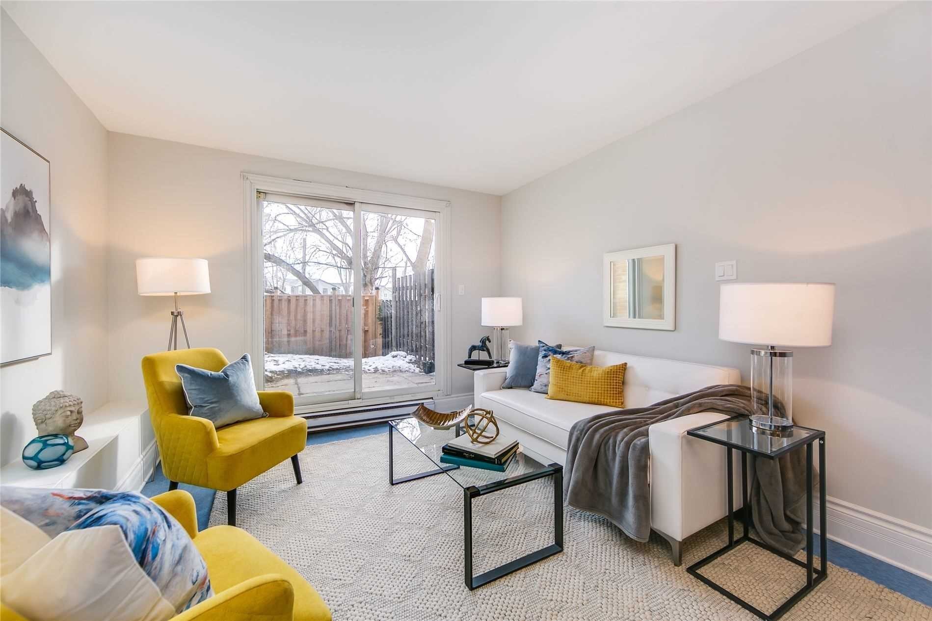 Living Room 111
