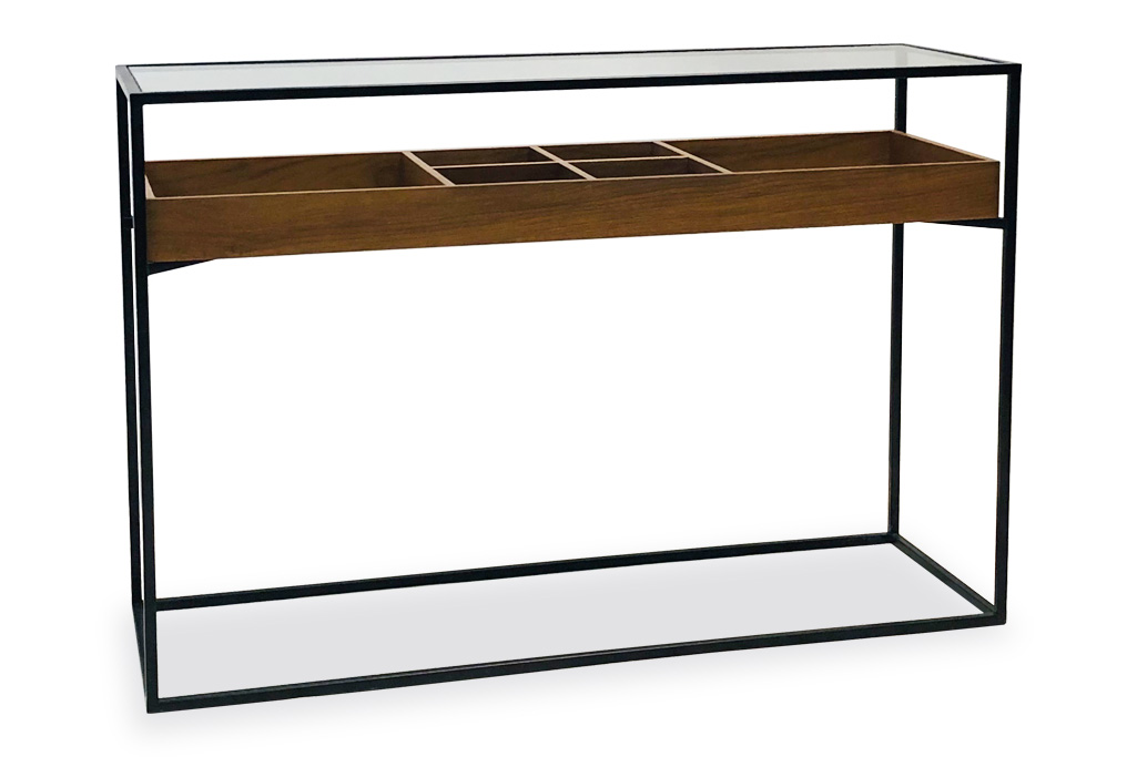 16x47 Nikita Console